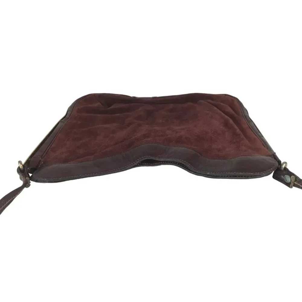 Letisse Womens Burgandy Leather Inner‎ Zip Pockets Snap Shoulder Strap Bag